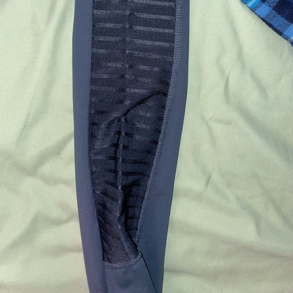 UFC gym leggings - Picture 3 of 6